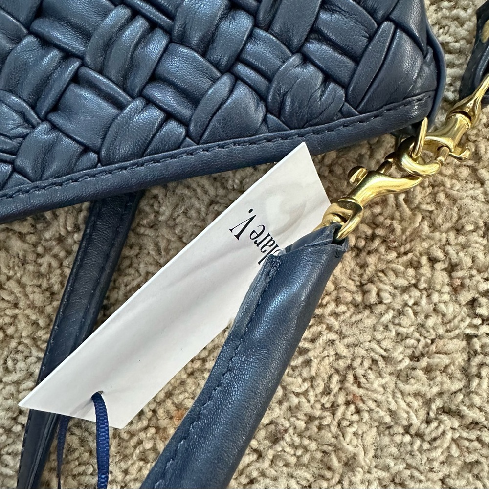 Clare V Petit Moyen in puffy navy blue - Picture 10 of 14